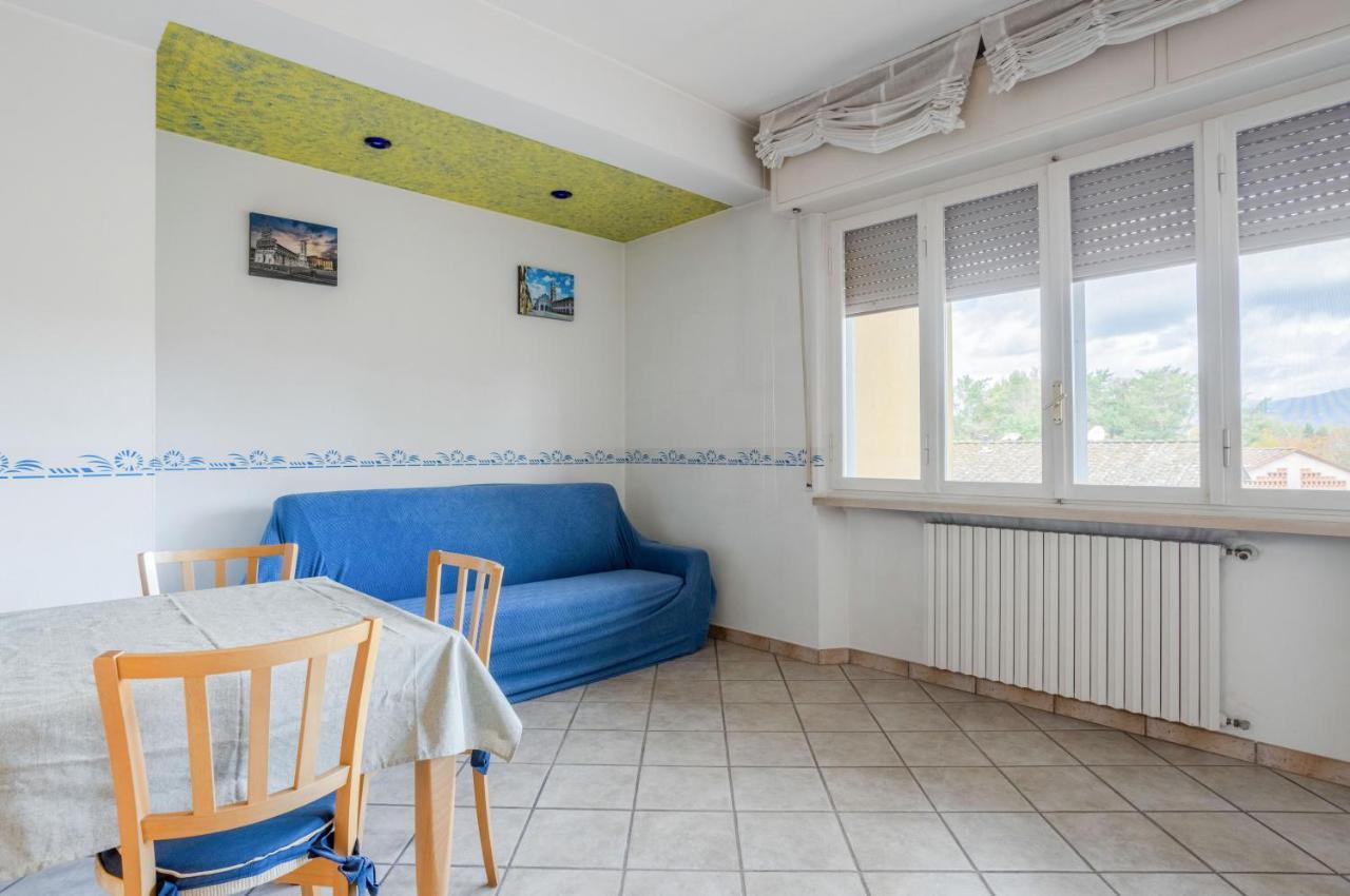 Lucca Roomy Apartment With Balcony And Parking! Eksteriør bilde